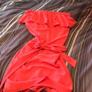 Off shoulder dress orange size medium